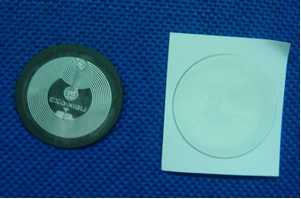 FM1108������Բ�ҿ���0.3mm��